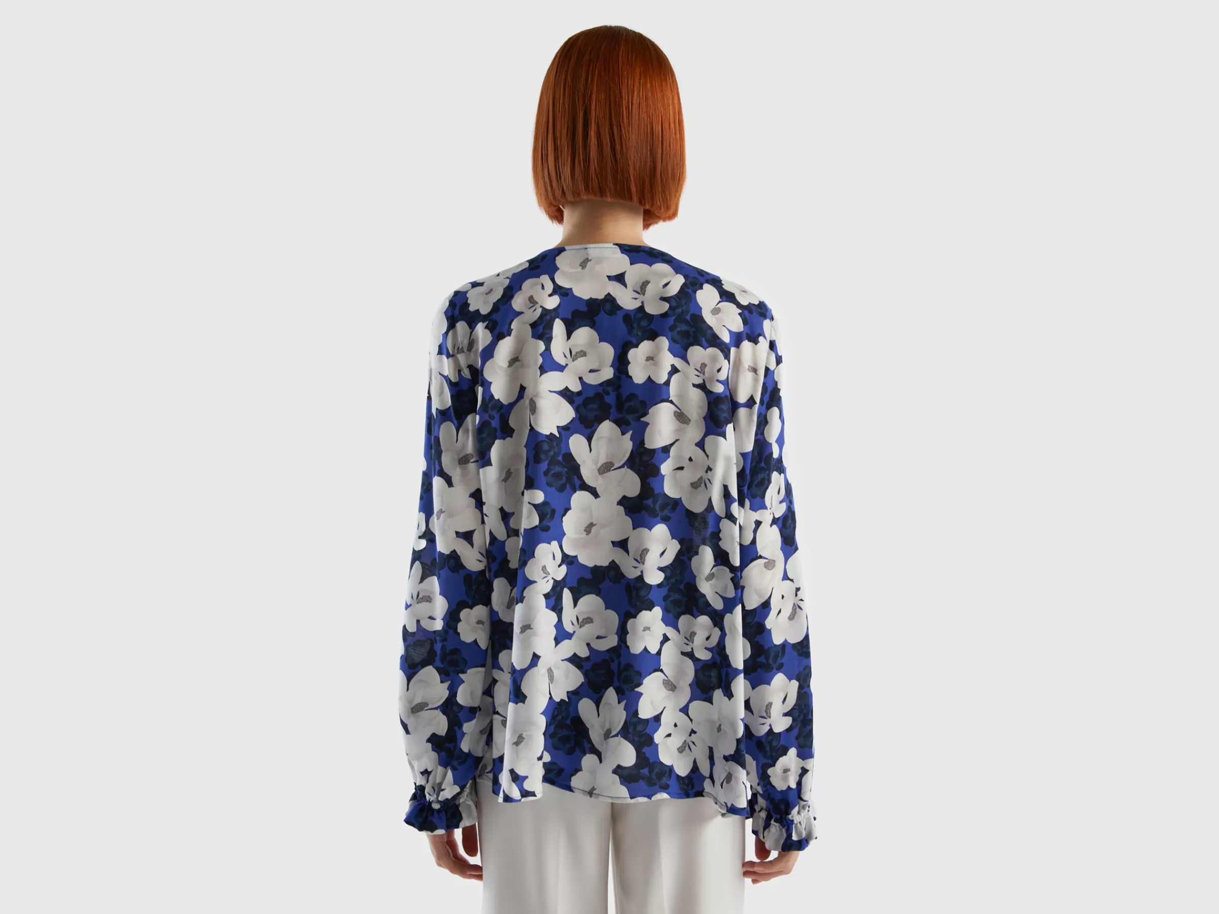 Blusa Fluida As Flores^Benetton Outlet