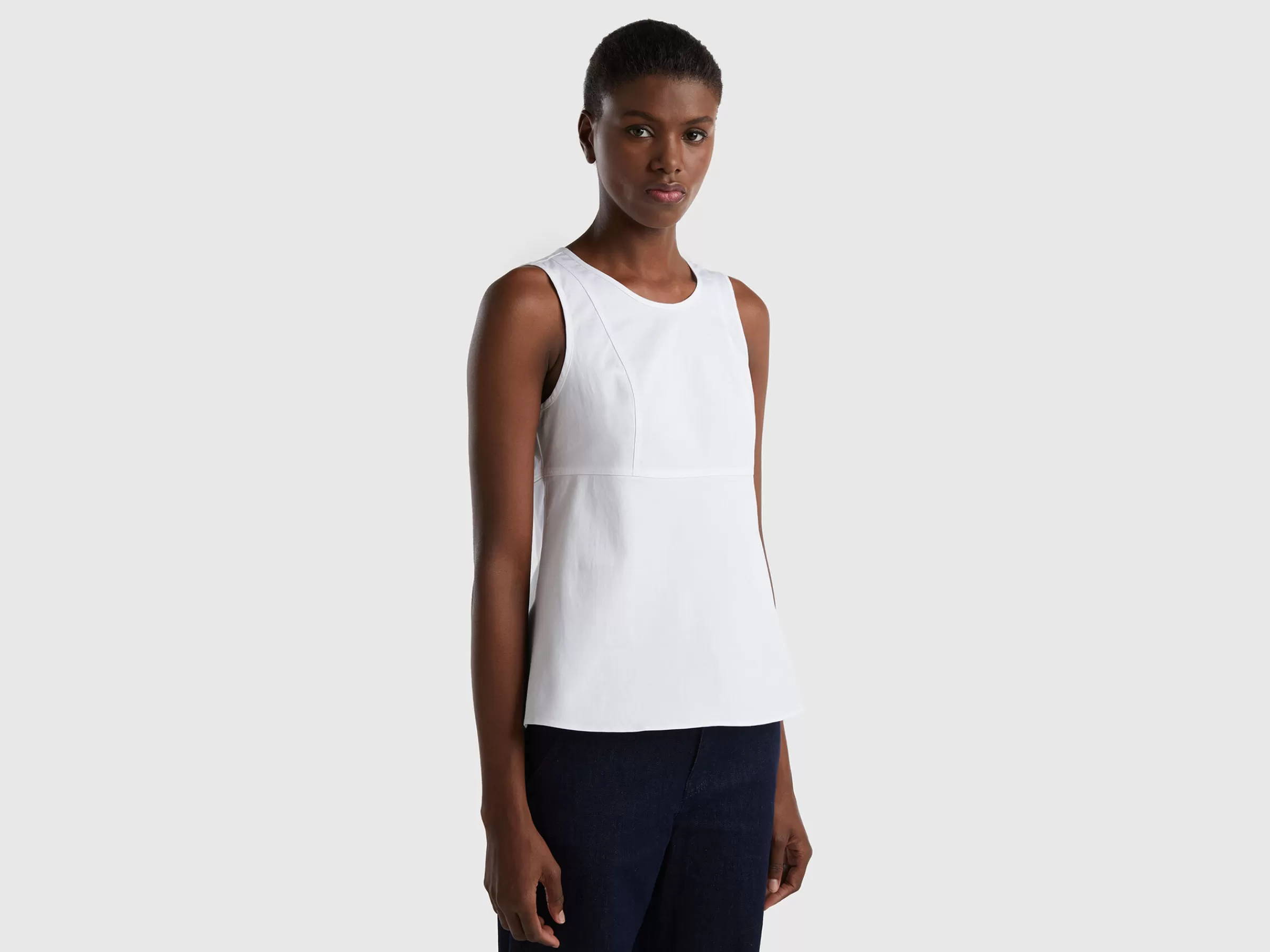 Blusa Leve Sem Mangas^Benetton Flash Sale