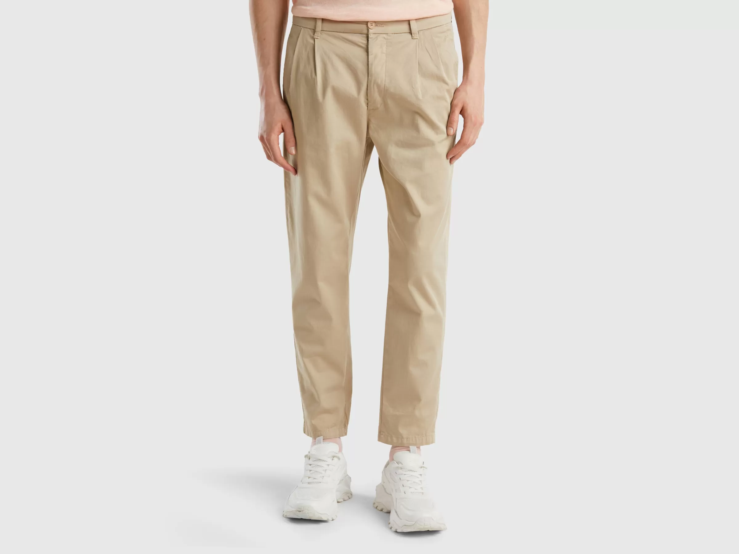 Chinos Leves Carrot Fit^Benetton Fashion