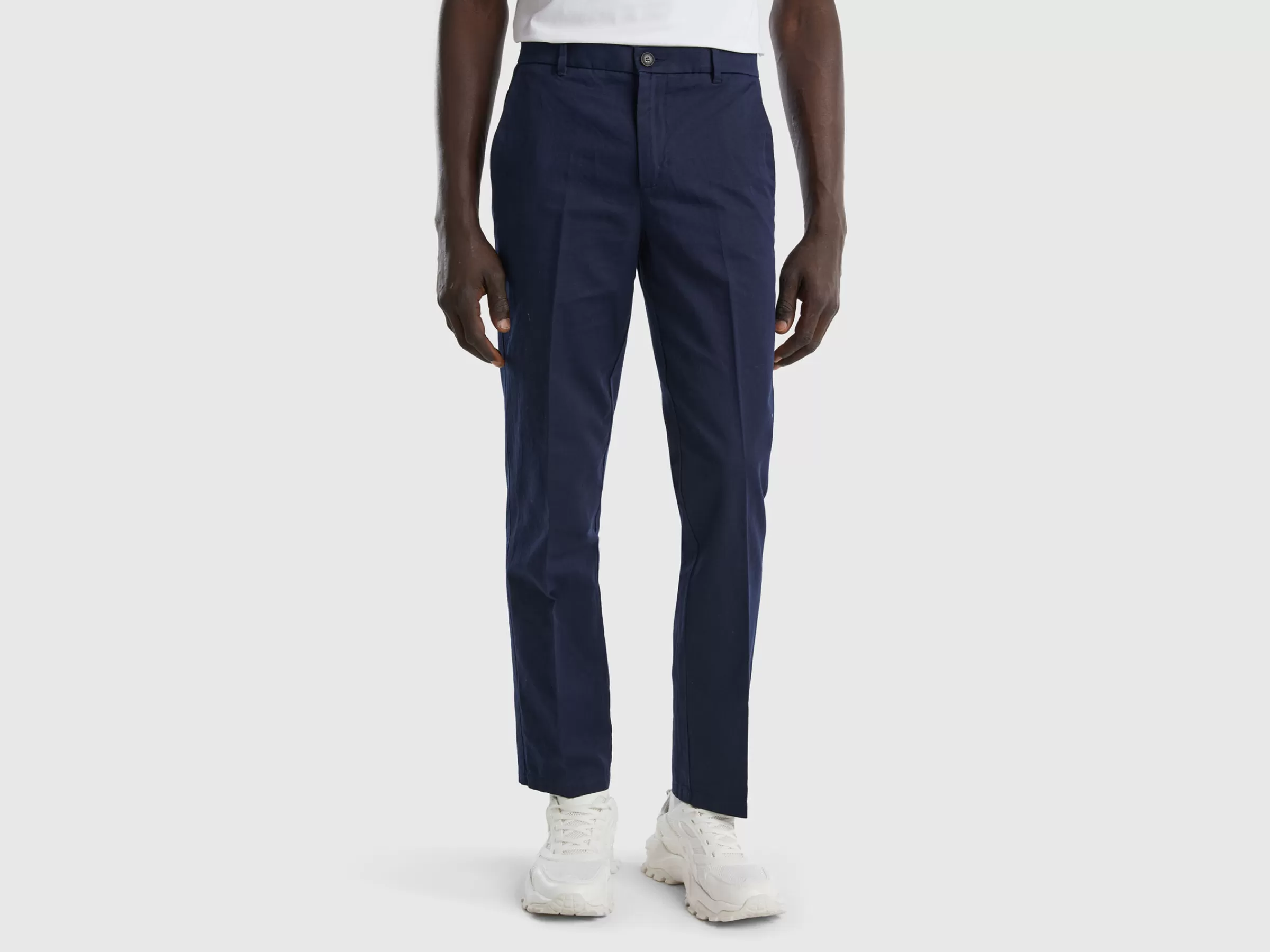 Chinos Straight Em Linho Misto^Benetton Outlet