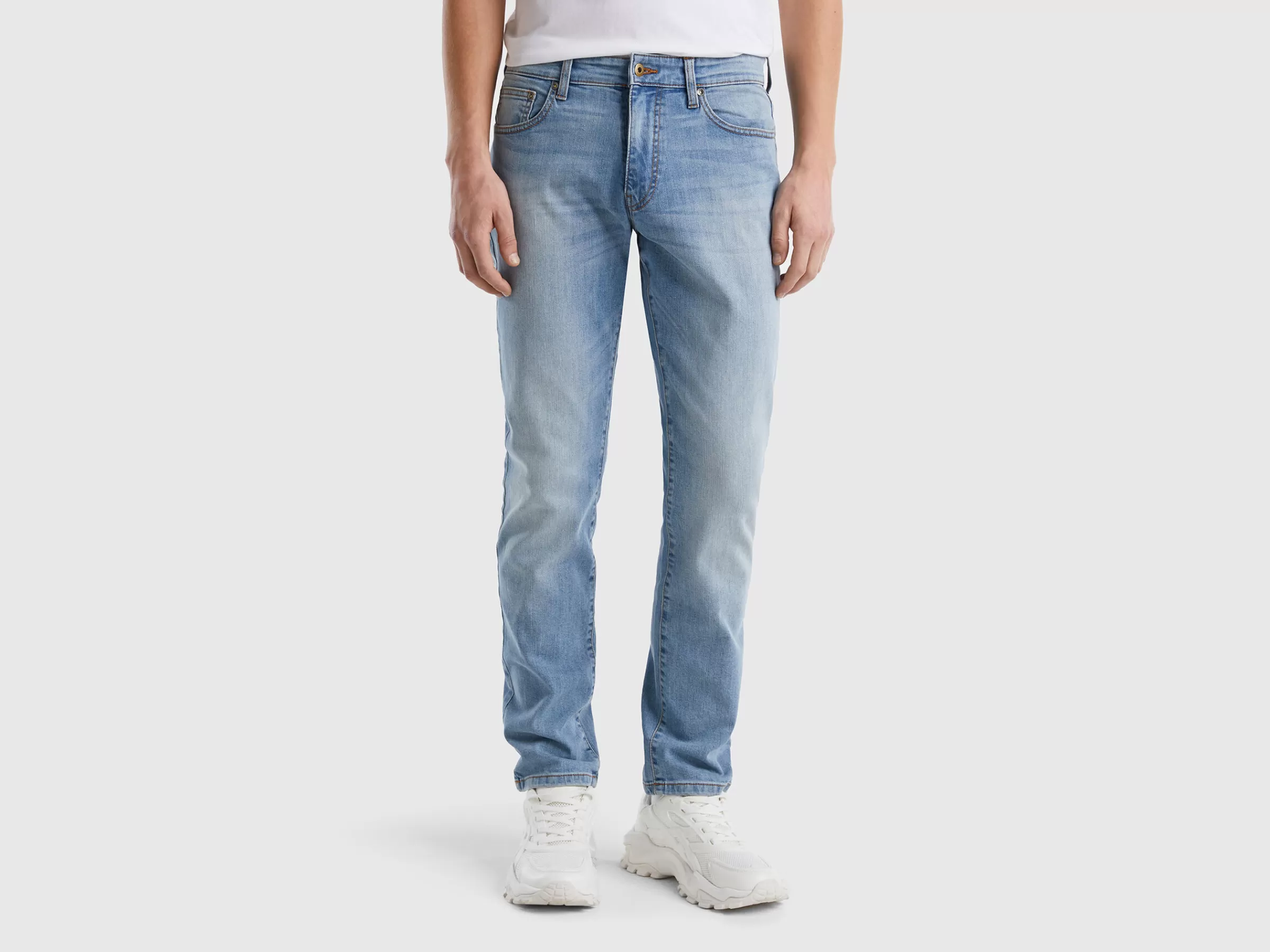 Jeans Slim Fit Com Rasgos^Benetton Sale