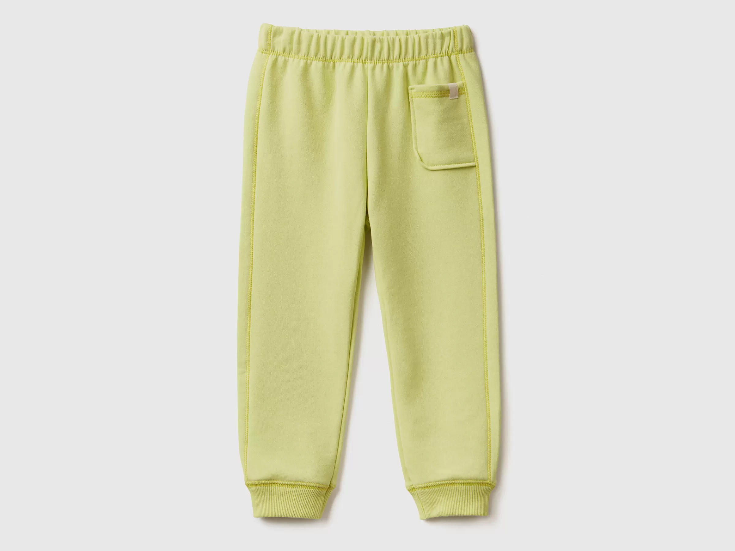 Joggers Com Bolso Pequeno Em Tecido Reciclado^Benetton Outlet