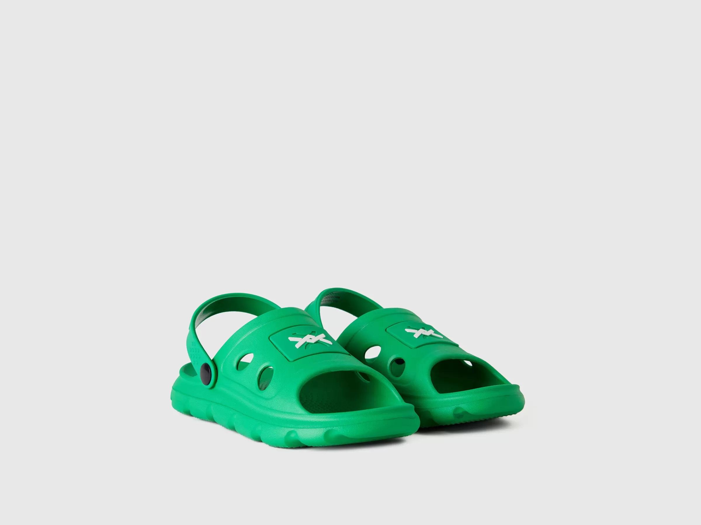 Sandalias Em Borracha Leve^Benetton Online