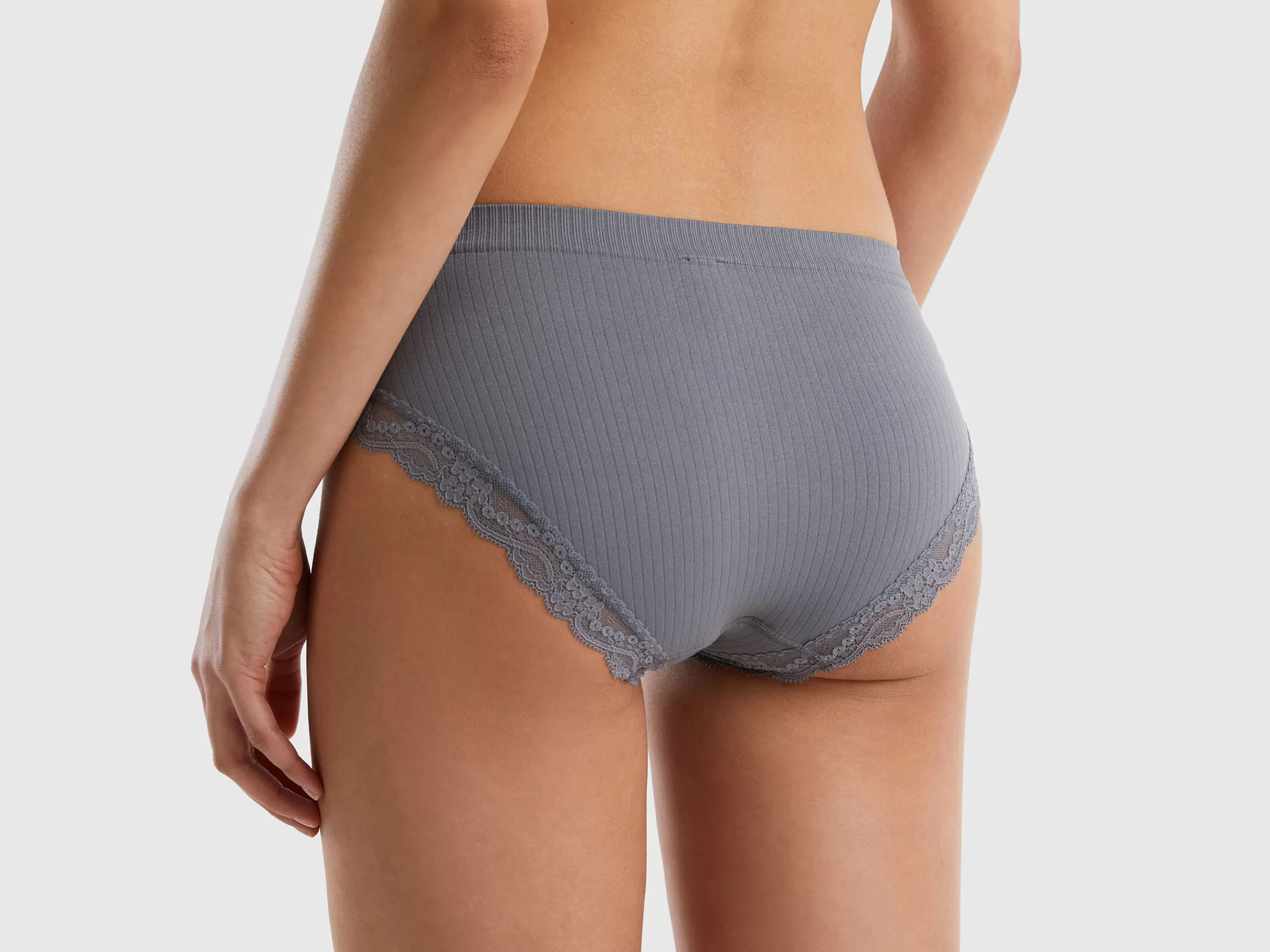 Slip Canelado Com Renda^Benetton Outlet