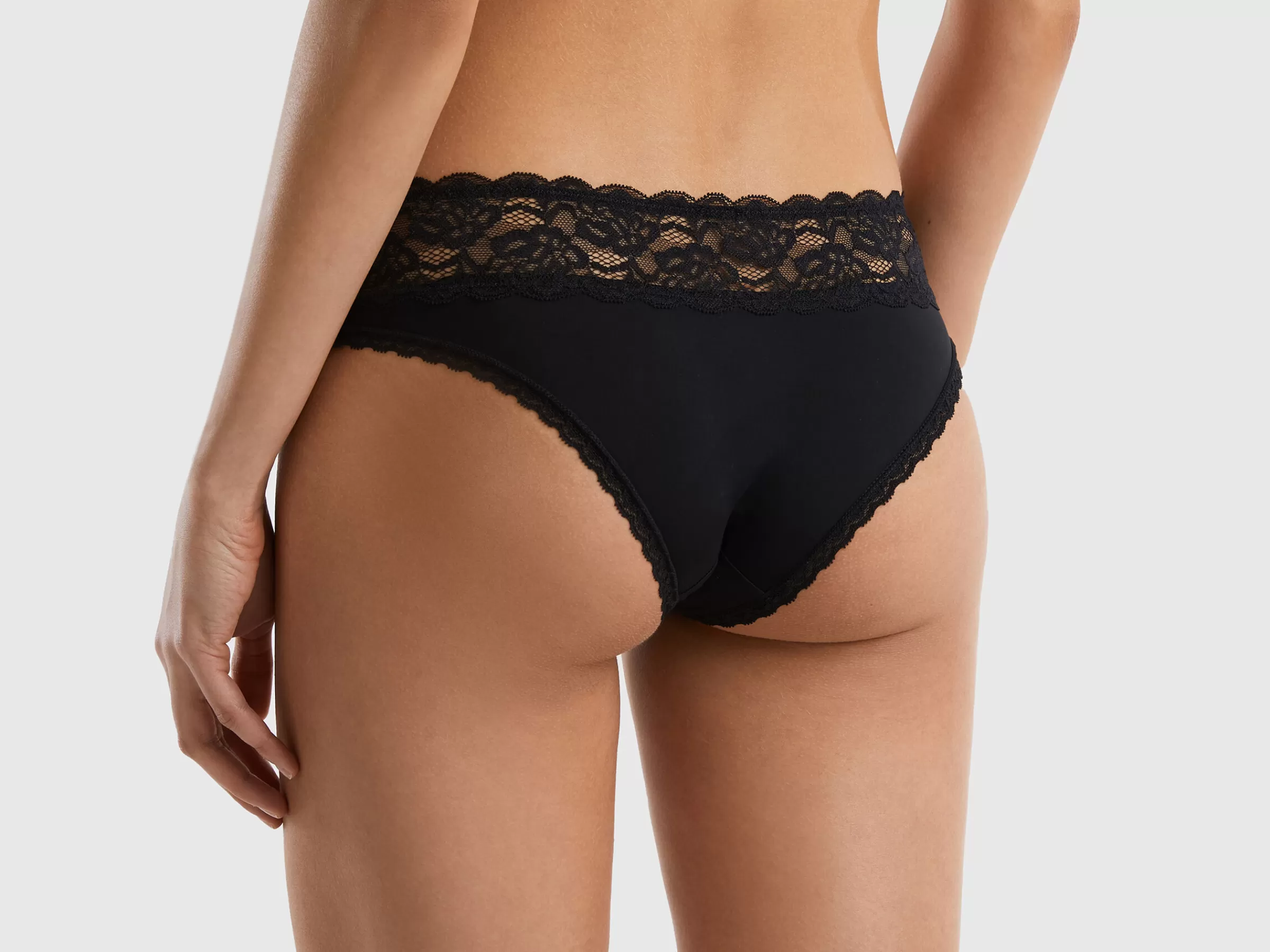 Slip Stretch Com Renda^Benetton Fashion