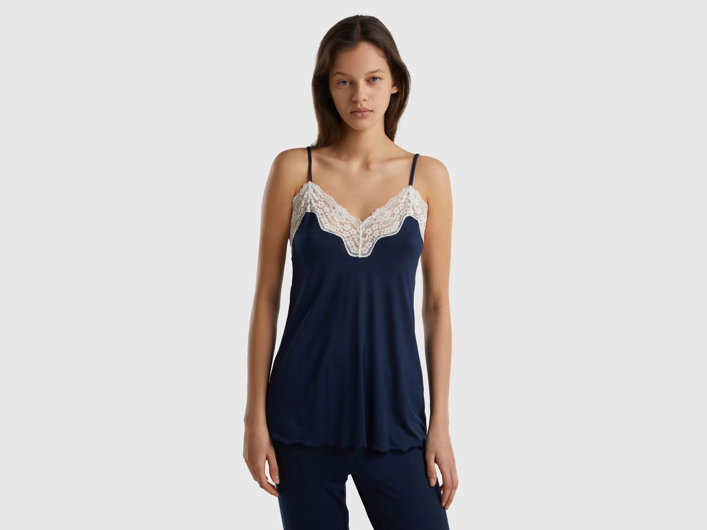 Top Fluido Com Renda^Benetton Discount